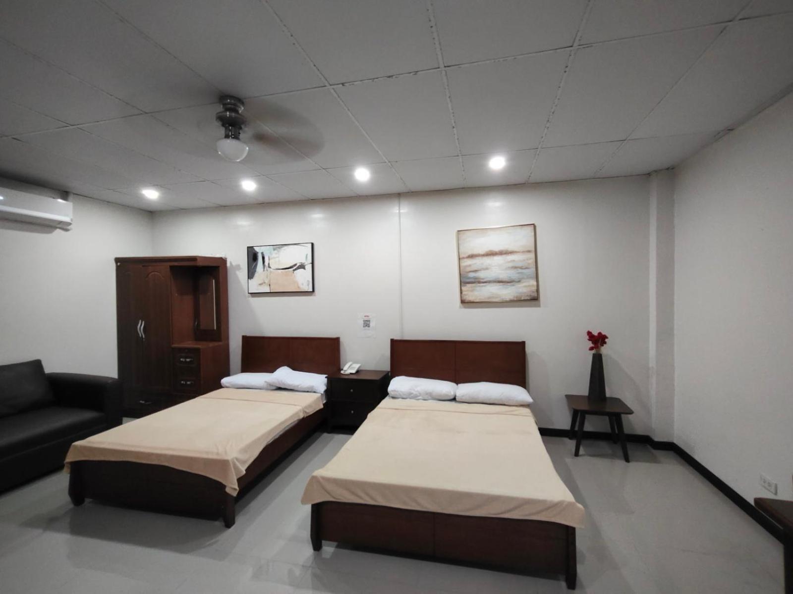 La Belladoza Near Airport Hotel Paranaque City Exterior photo